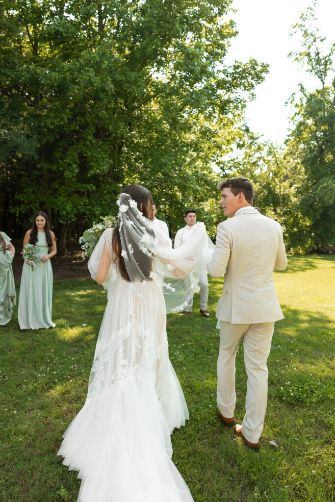 outdoor bridal party photos in clarksville arkansas