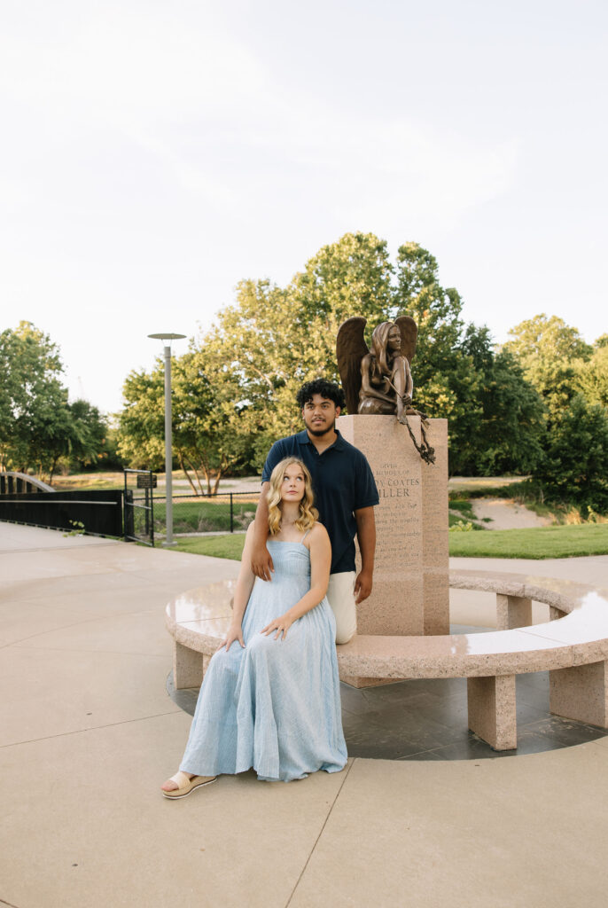 romantic couples photography in arkansas outdoors