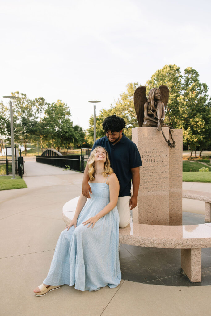 romantic couples photography in arkansas outdoors