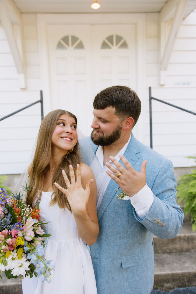 documentary style wedding photos in arkansas