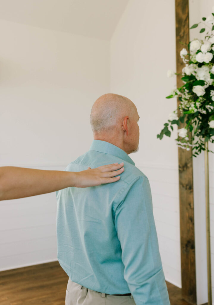 first look wedding photos indoors