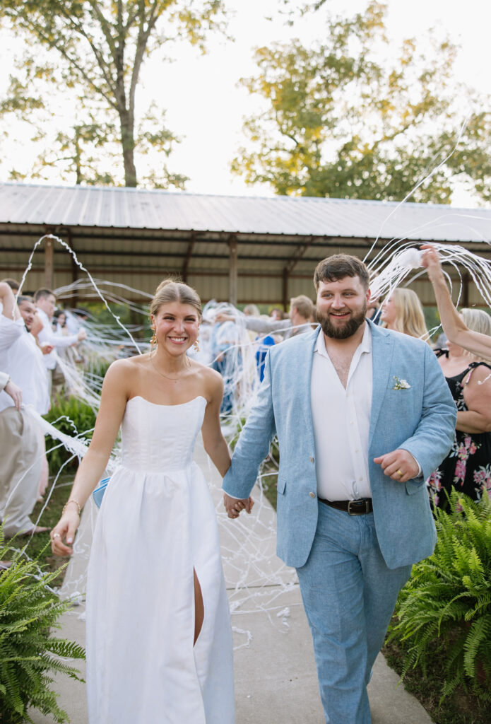 Vibrant Micro Wedding in Arkansas