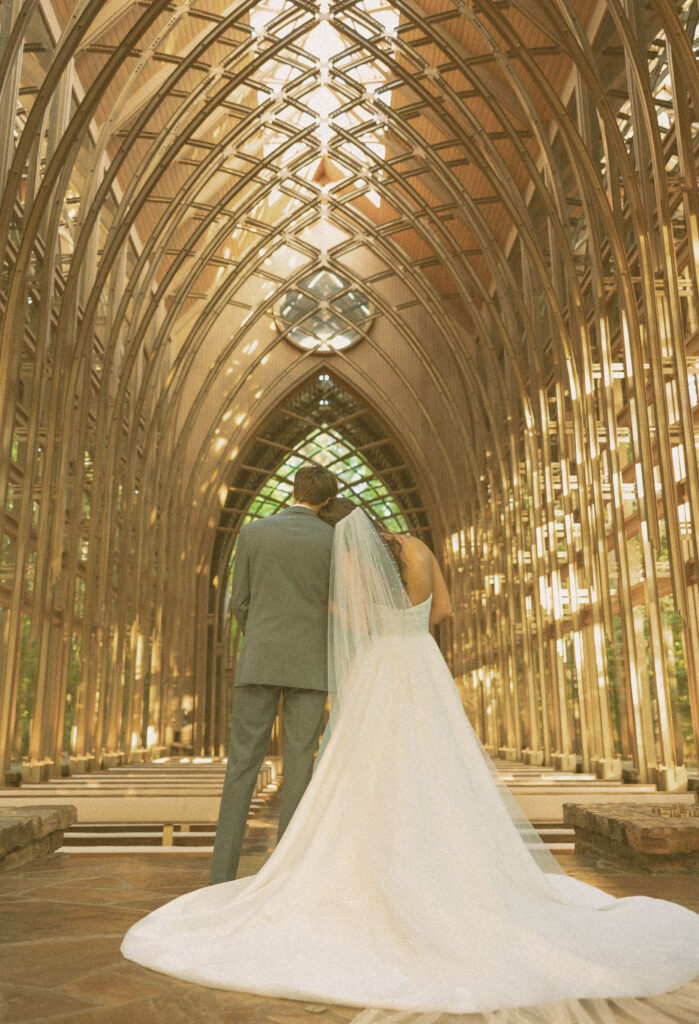 Mildred B. Cooper Memorial Chapel Wedding in Arkansas