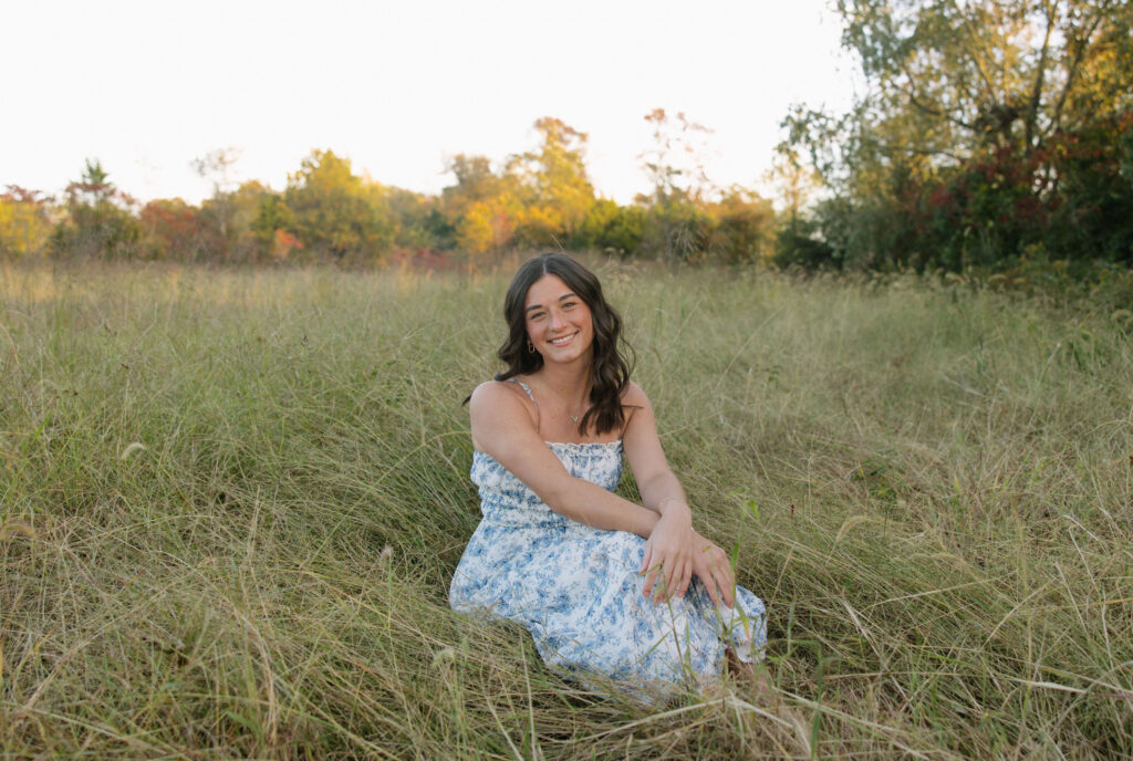 candid poses photos in a field