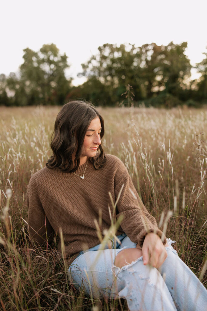 field photoshoot outfits and poses